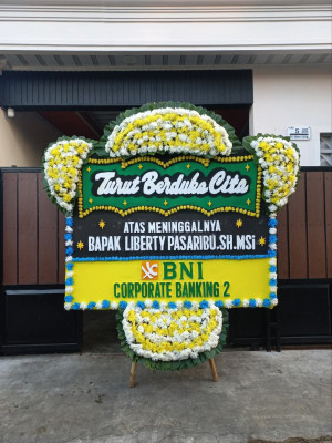 Papan Bunga Duka di Ngipak