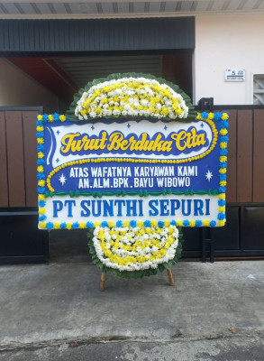 Papan Bunga Duka di Ngipak