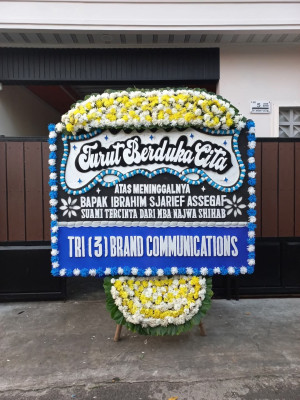 Papan Bunga Duka di Ngipak